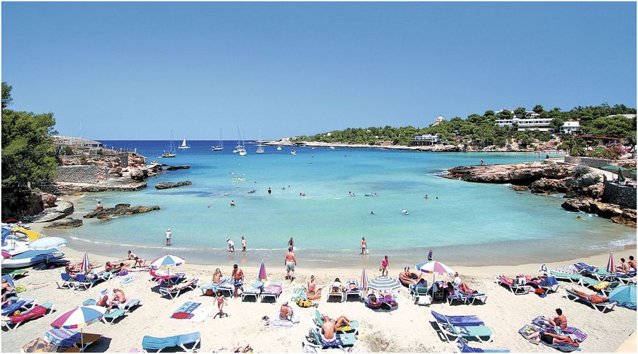 Plage Cala Portinatx Ibiza