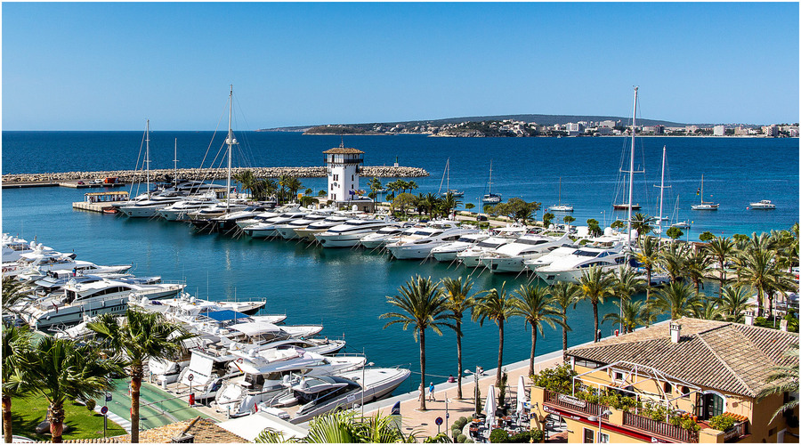 La station balnéaire chic de Puerto Portals, Baleares