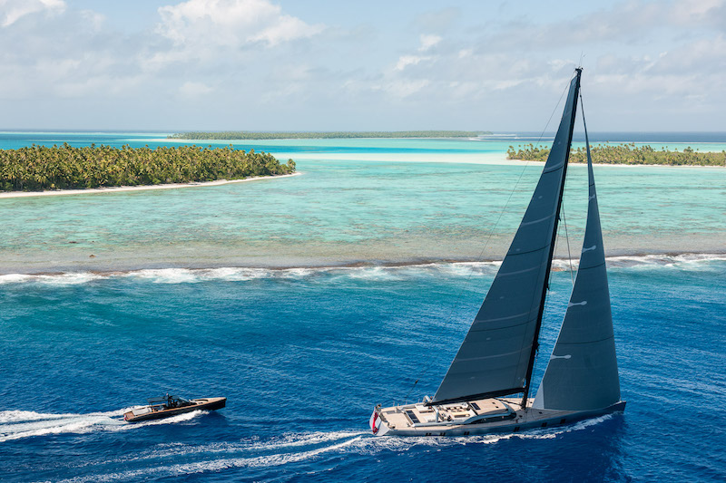 Sailing yacht Sharlou