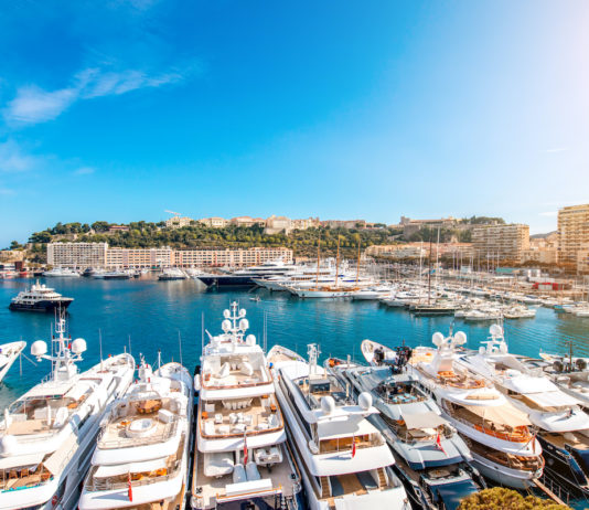 Luxury Crewed Yacht Charters – Frequently asked questions