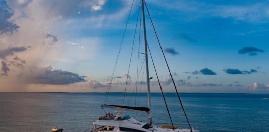 CAPTIVA – Catamaran PRIVILEGE 745 SOLD