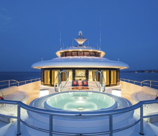 Prix Réels d’une Location d’un Yacht de Luxe : Décryptages