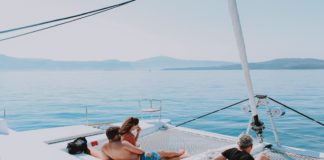 Living on a yacht full time: Our advice