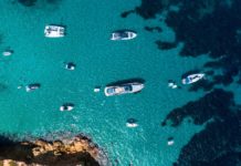 14 Best Yachts with Flybridge under 90ft