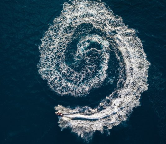 Jet Ski vs WaveRunner or Sea Doo: what are the differences?