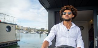 5 Best Polarized Sunglasses for Sailing on a Yacht