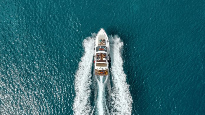 yacht