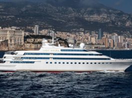Vidéo : Le super yacht de Steve Jobs entre en collision avec un autre yacht au mouillage