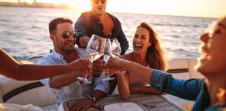 Location de Yacht : 8 Comportements à Éviter pour Ne Pas Devenir le Client Problématique