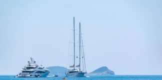 Sailing vs. Motor Yachts: Choosing Your First Charter