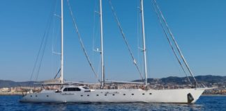 YAMAKAY – Le Voilier Schooner Moderne de 39m, Héritier du Légendaire Vendredi 13