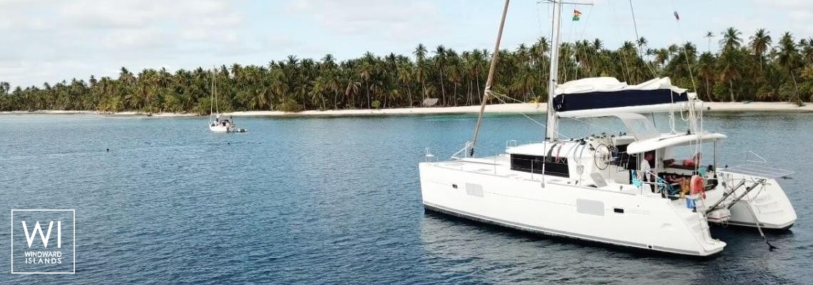 XEM3  Lagoon Catamaran Lagoon 400 Exterior 1