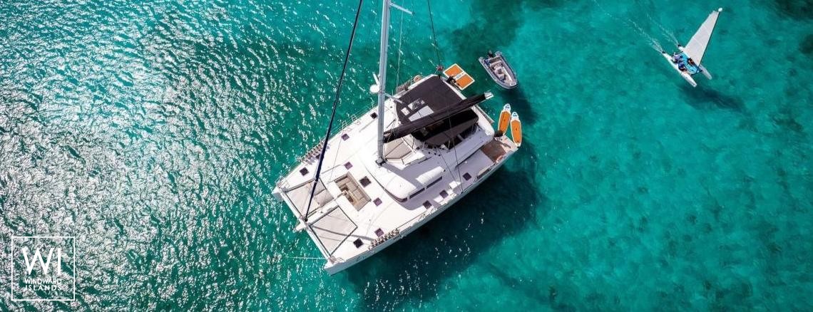 BLUEWINDS (ex Playtime) Lagoon Catamaran Lagoon 560 Exterior 1