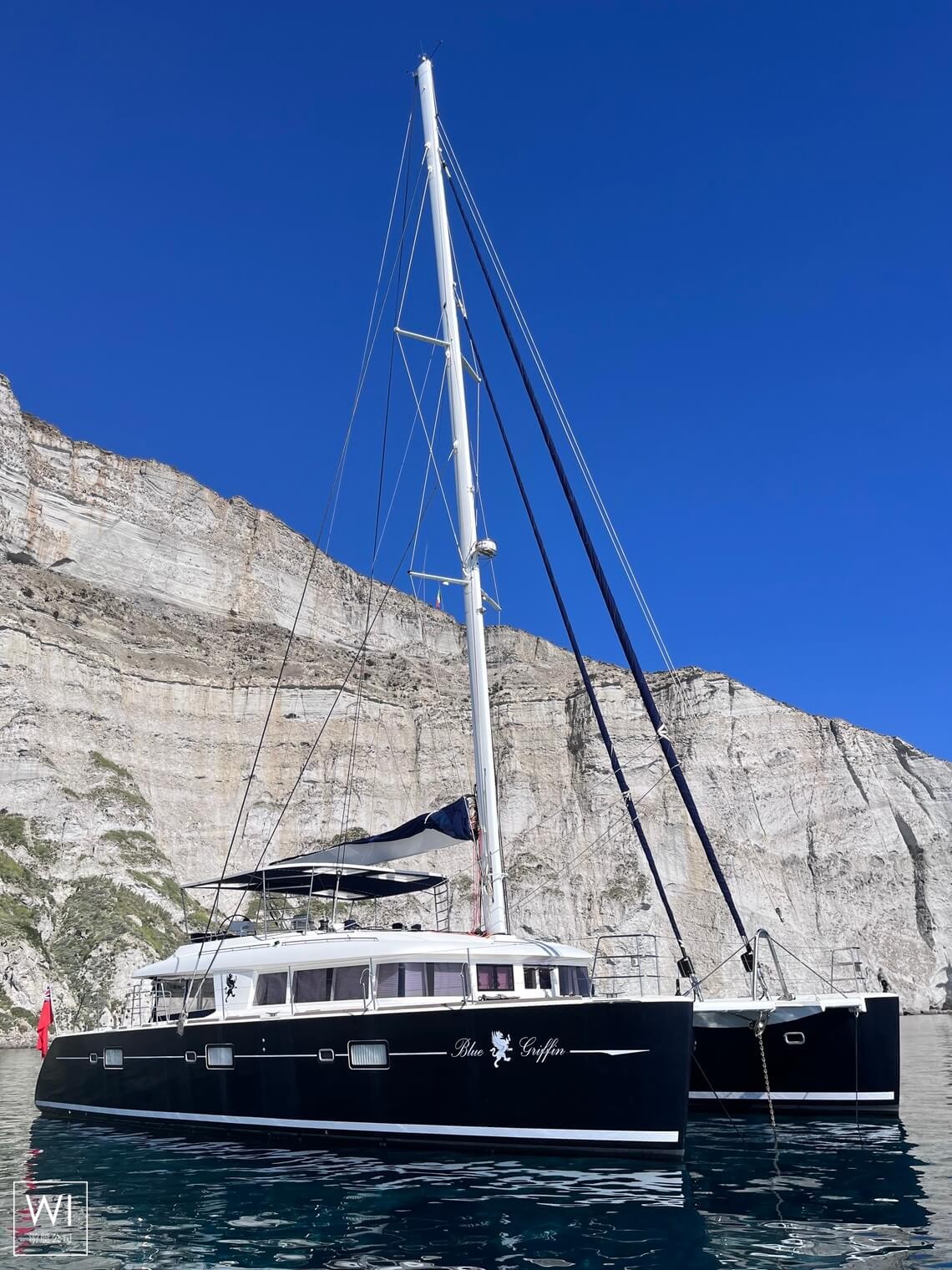 Blue Griffin  Lagoon Catamaran Lagoon 620 Exterior 0