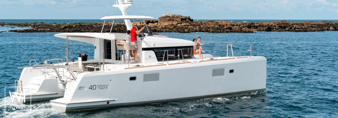 Power 40 Lagoon Catamaran Exterior 1