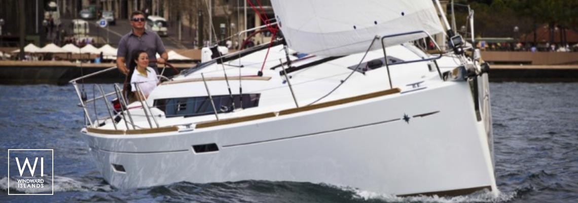Sun Odyssey 389 Jeanneau Exterior 1