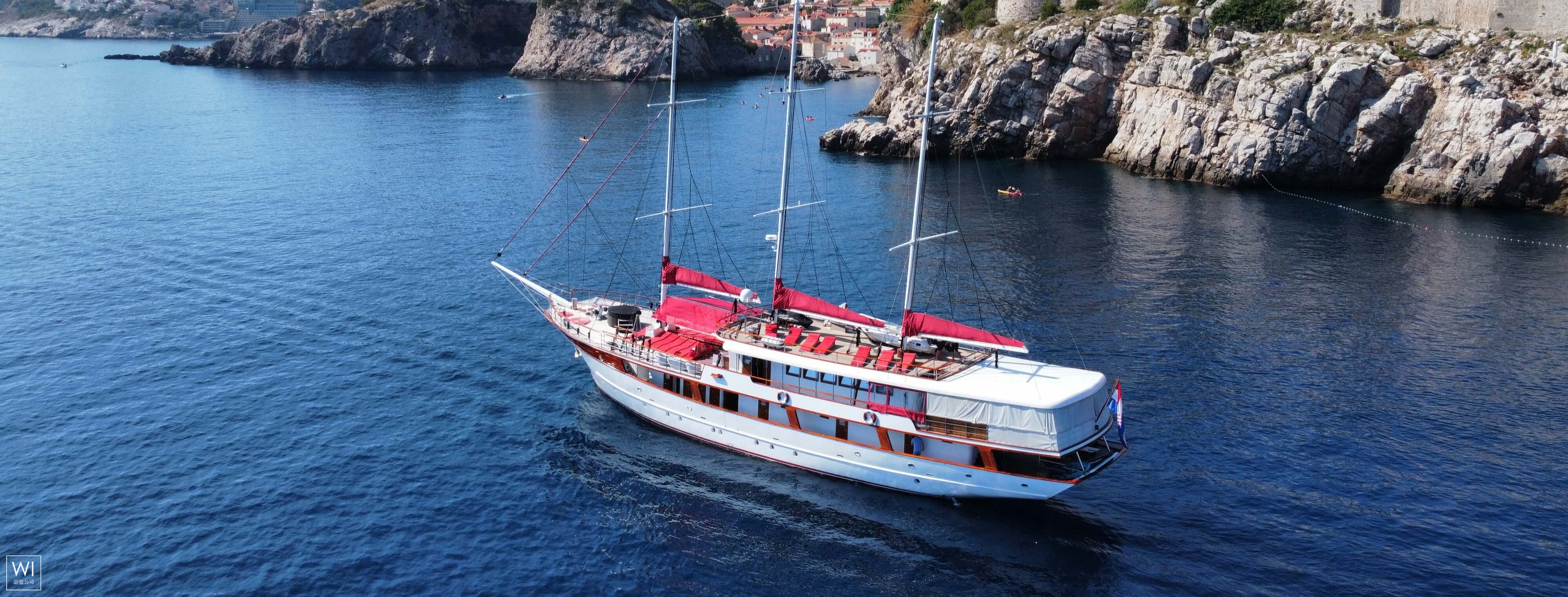 Barbara   Motorsailer 41m Exterior 1
