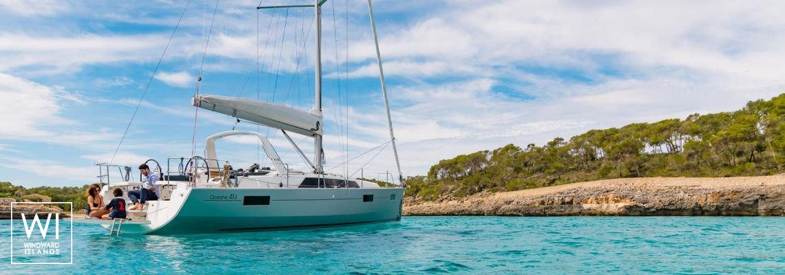 Oceanis  41.1 Beneteau Exterior 1