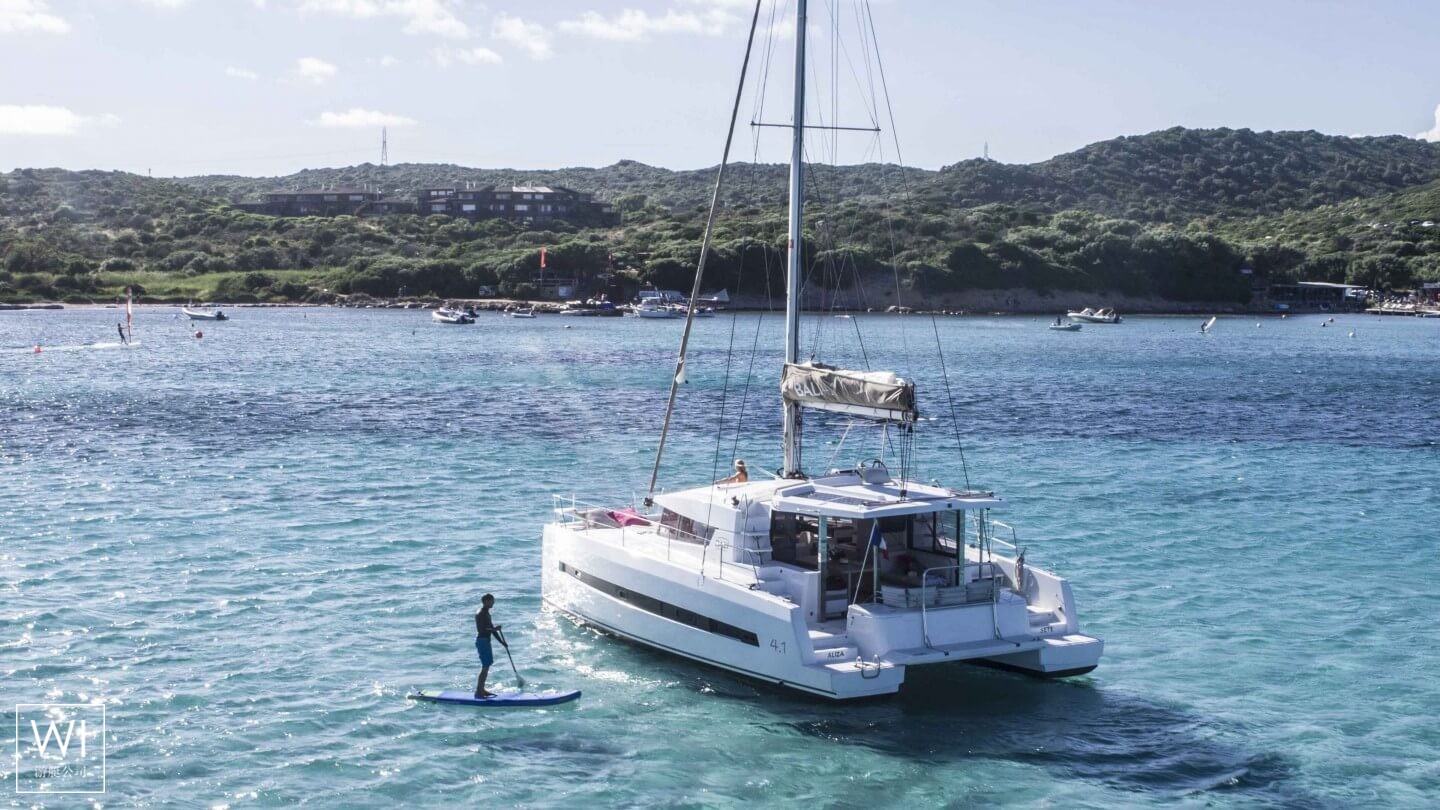 Bali 4.1 Catana Catamaran Exterior 1