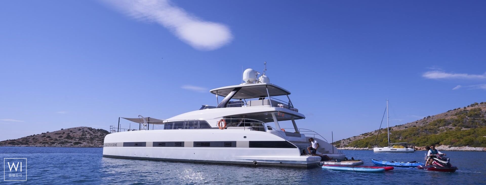 CRAZY HORSE  Lagoon Catamaran Power 78 Exterior 1