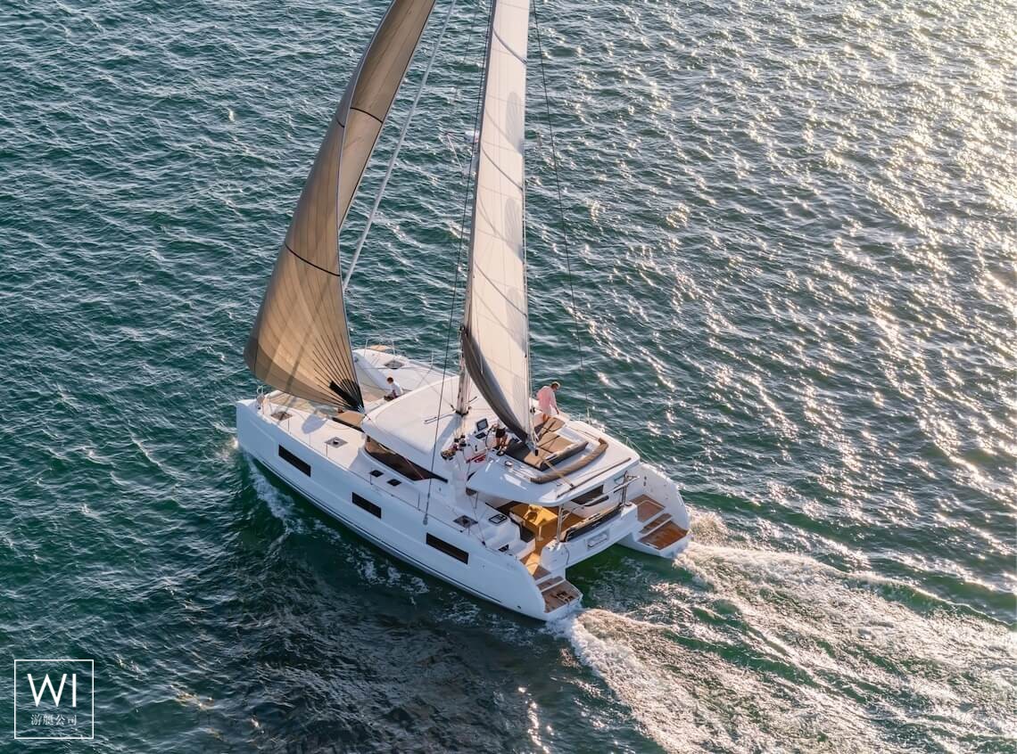 Lagoon 46 Lagoon Catamaran Exterior 1