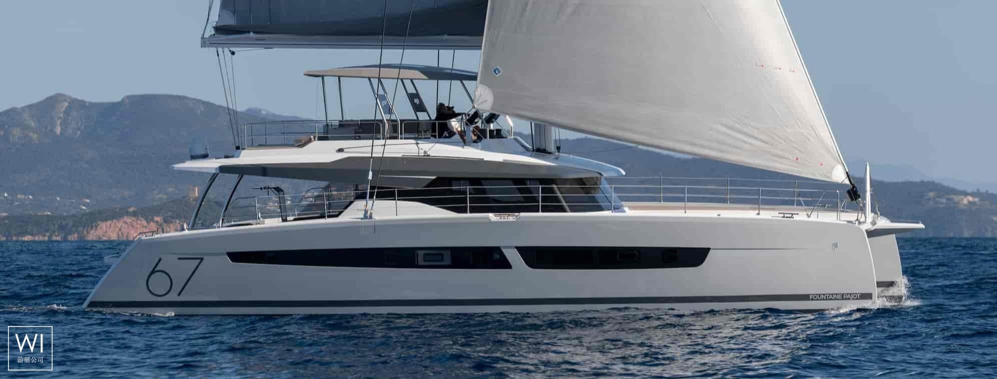 LOOMA  Fountaine Pajot Alegria 67 Exterior 1
