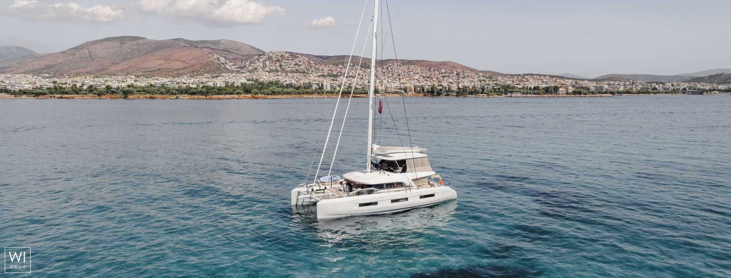 White Caps  Lagoon Catamaran Lagoon 65 Exterior 1