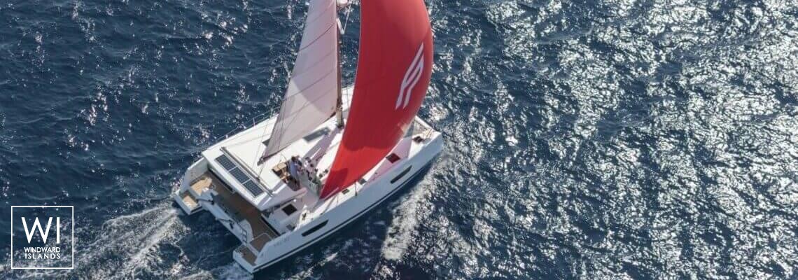Isla 40 Fountaine Pajot Exterior 1