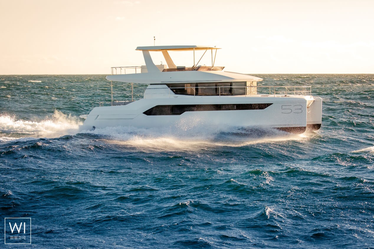 Leopard 53 Powercat Leopard Yachts Exterior 1
