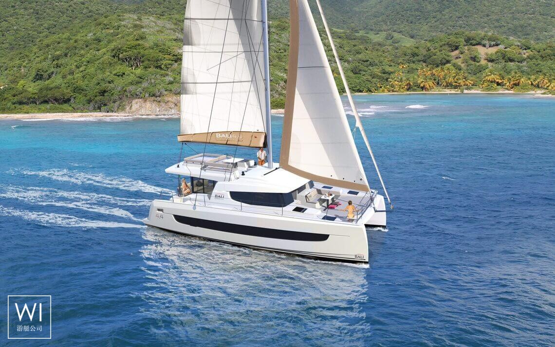 Bali 4.4 Catana Catamaran Exterior 1