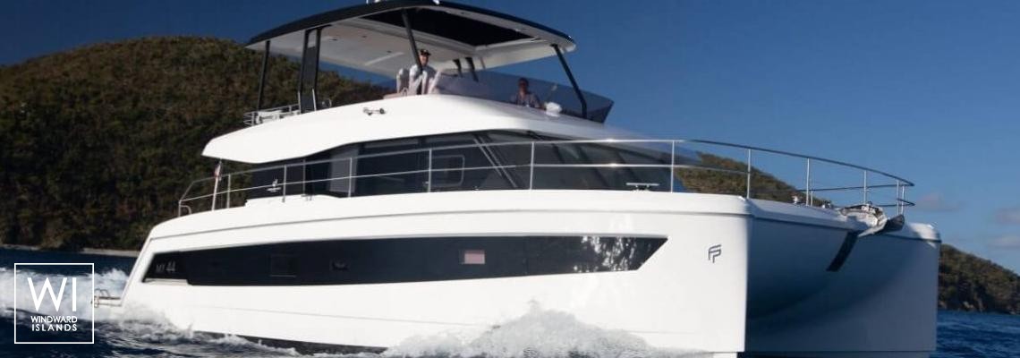 MY 48 Powercat Fountaine Pajot Exterior 1
