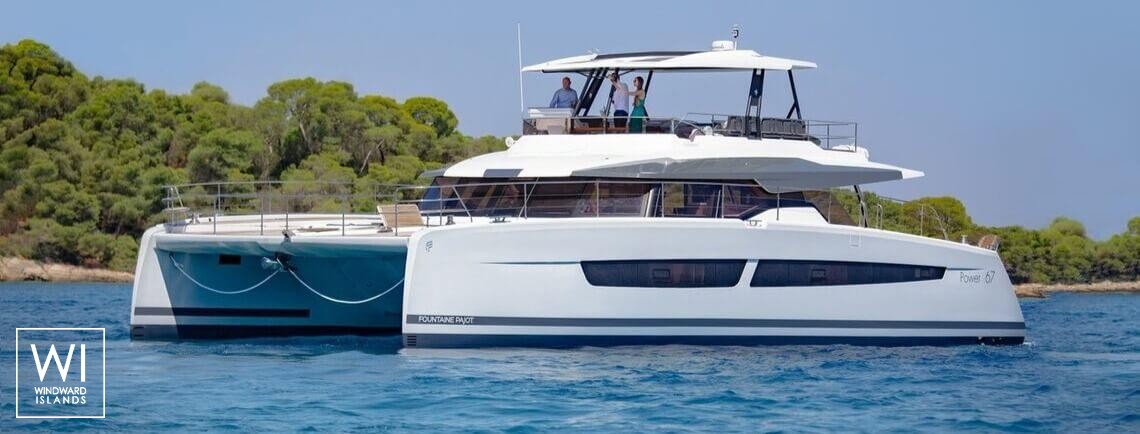 DOMPE  Fountaine Pajot Power 67 Exterior 1
