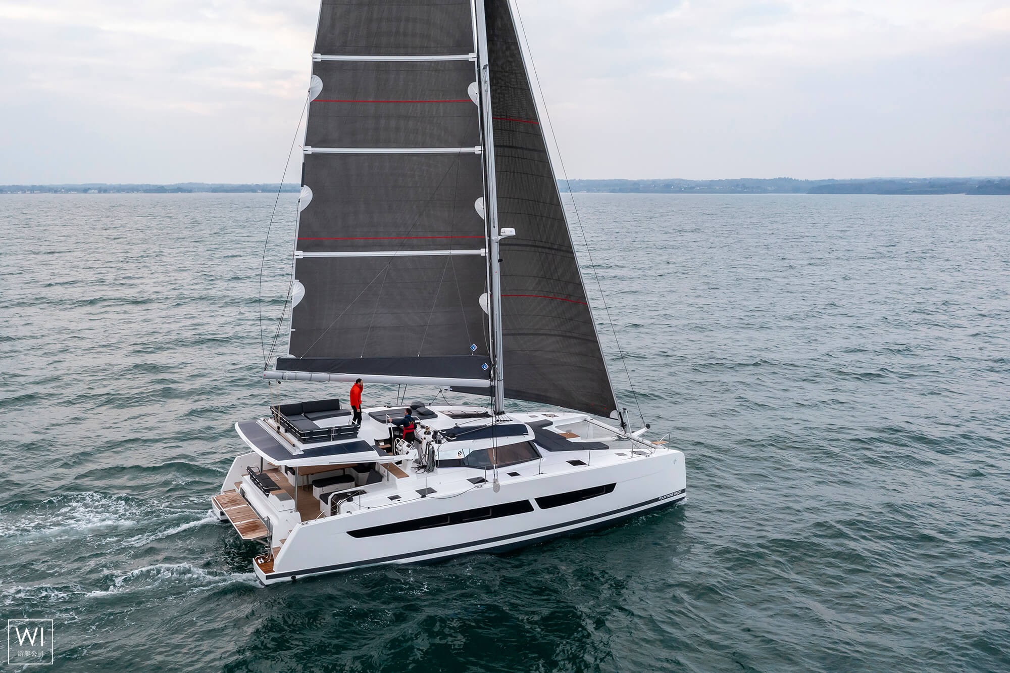 Aura 51 Fountaine Pajot Exterior 1