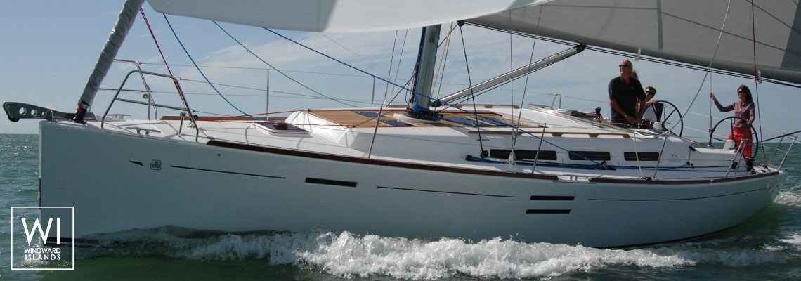 Dufour 40E Dufour Yachts Exterior 1