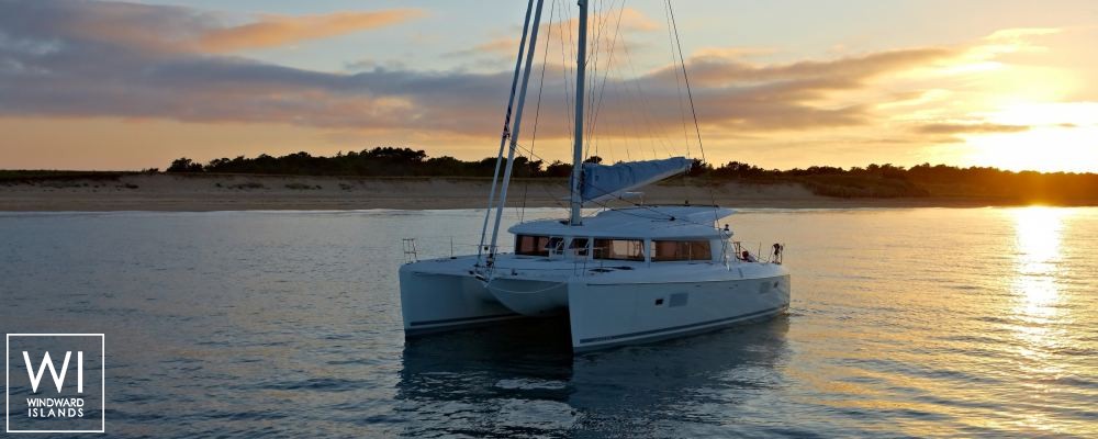 Lagoon 421 Lagoon Catamaran Exterior 1