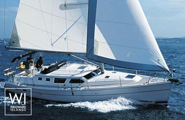 Hunter 44DS Hunter Yachts Exterior 1