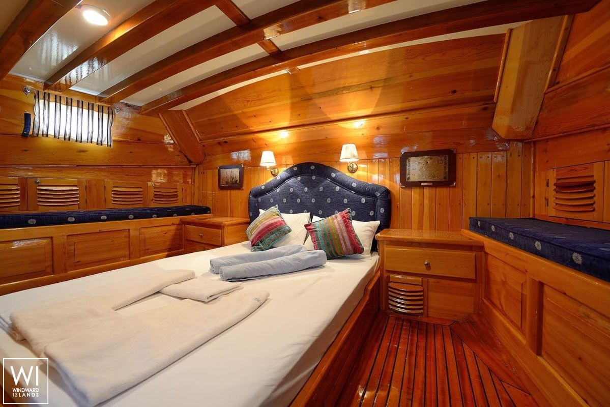 Xenos II  Turkish Gulet Gulet X2T 24M Interior 6