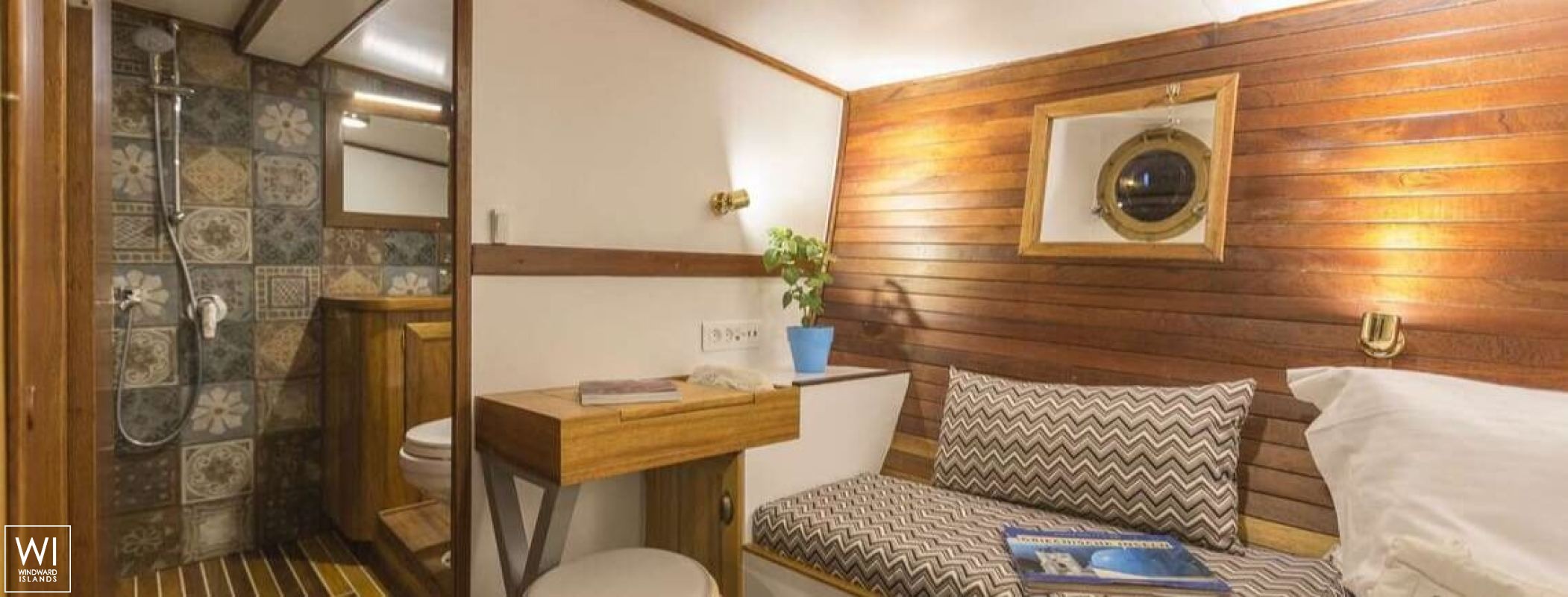 COSMOS  Turkish Gulet Gulet RSI 24M Interior 12