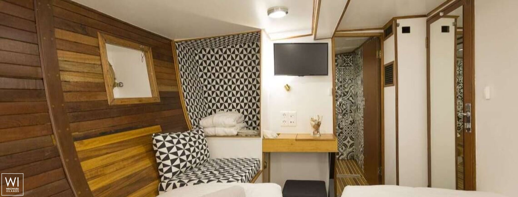 COSMOS  Turkish Gulet Gulet RSI 24M Interior 13