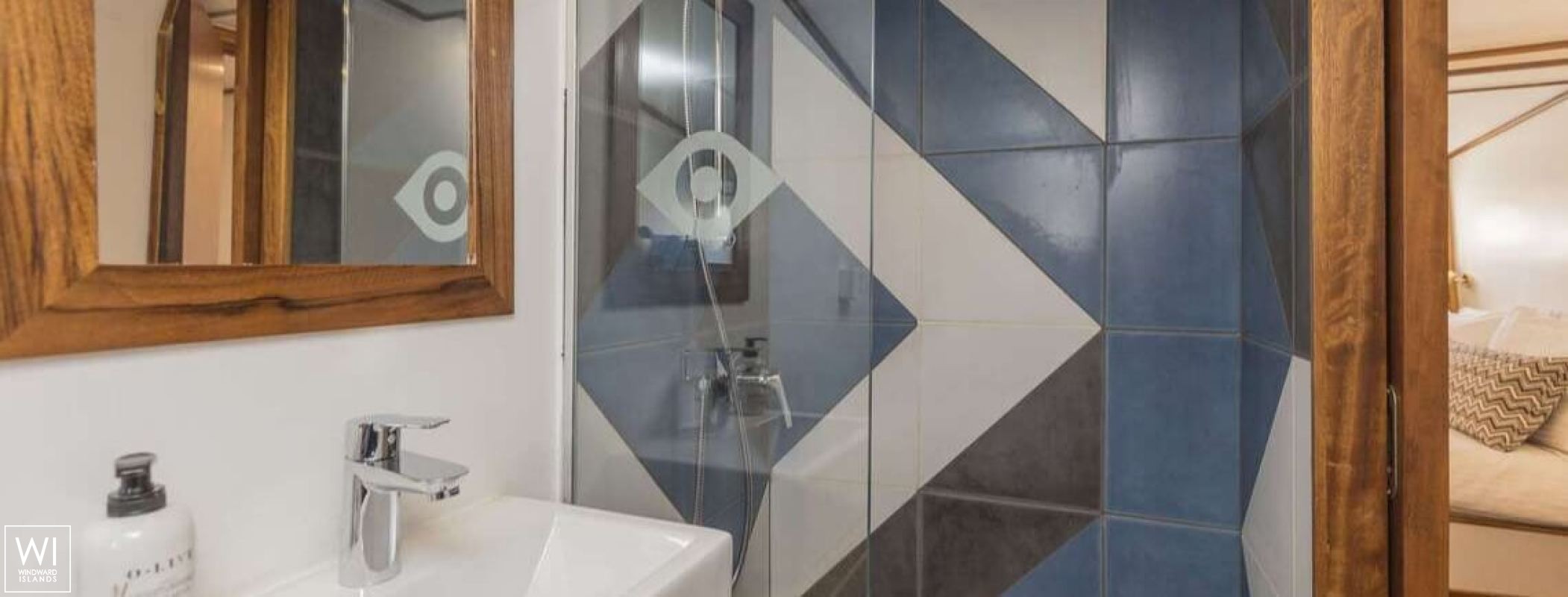 COSMOS  Turkish Gulet Gulet RSI 24M Interior 15