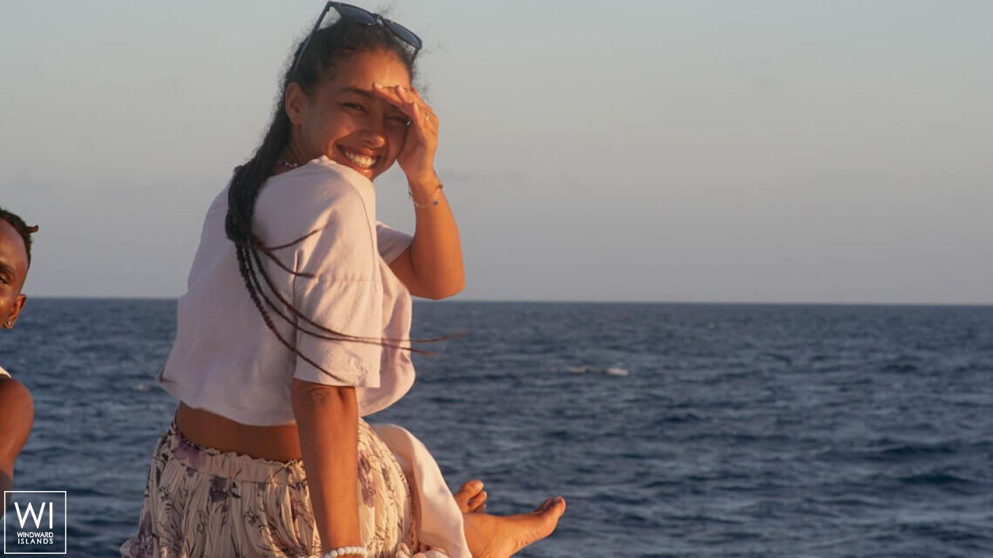 Black Swan  Robertson & Caines Leopard  4800 Exterior 9