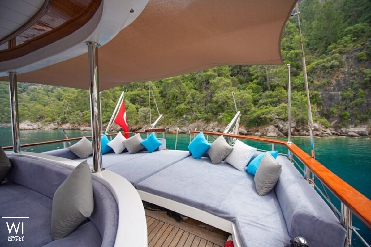 Queen of RTT  Turkish Gulet Gulet DEL 32M Exterior 15