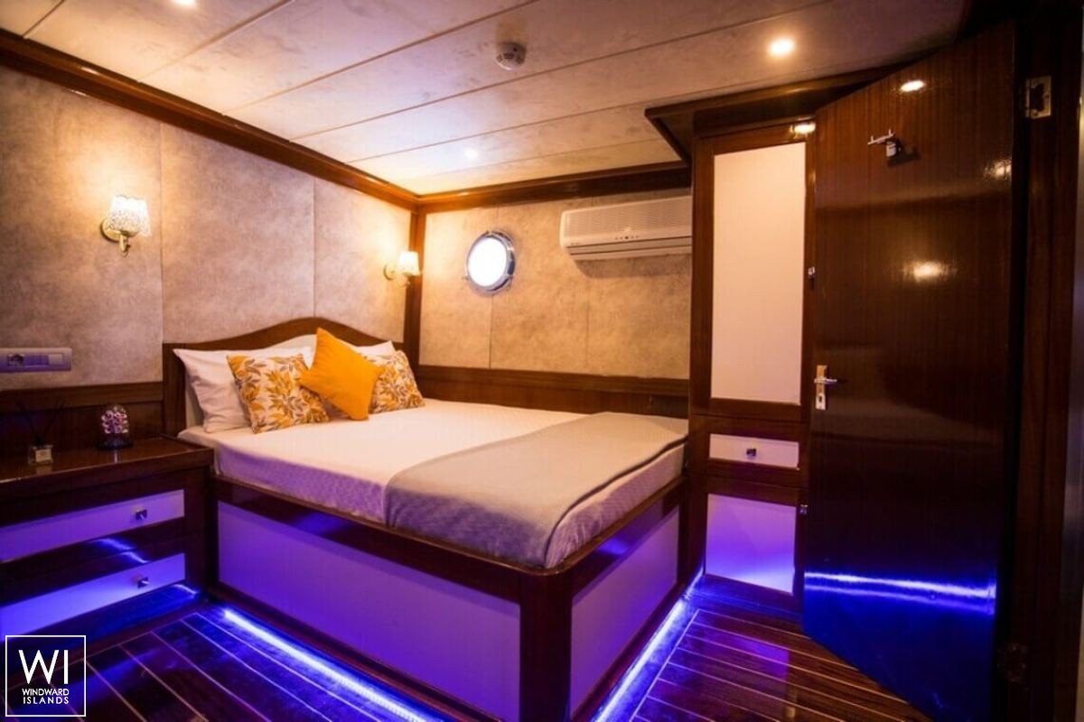 Queen of RTT  Turkish Gulet Gulet DEL 32M Interior 19