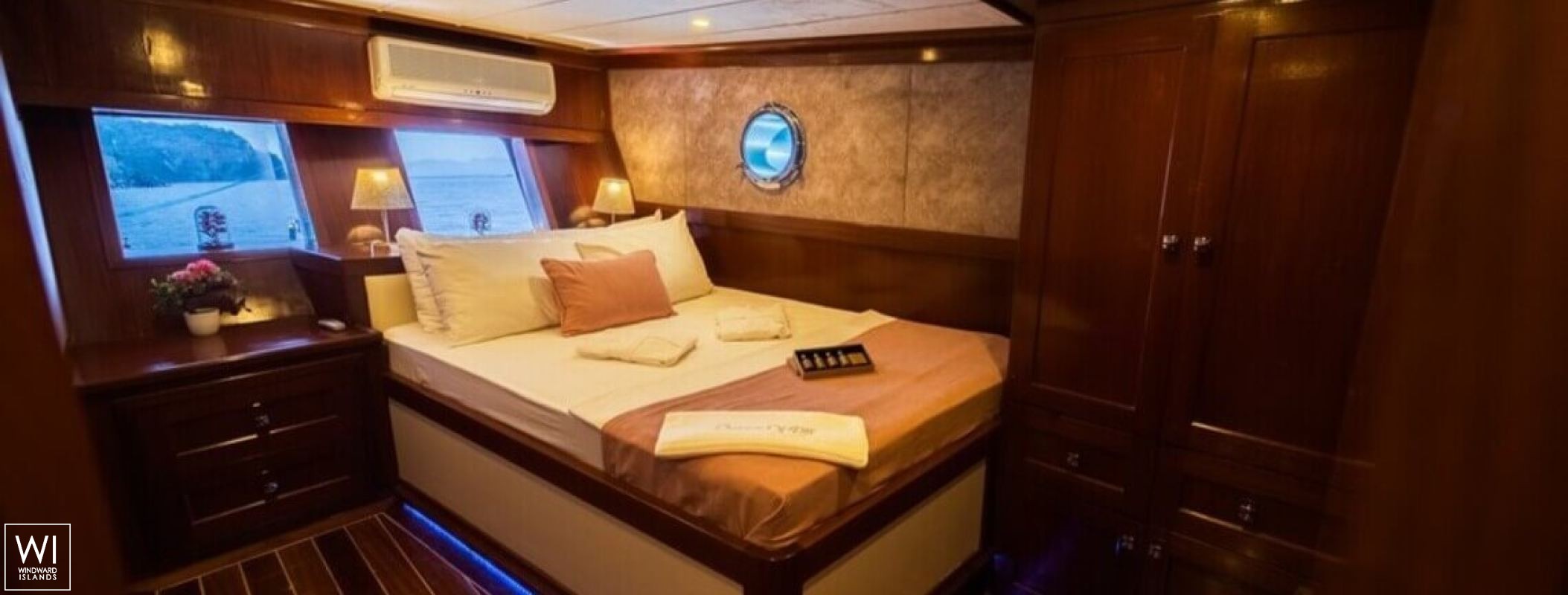 Queen of RTT  Turkish Gulet Gulet DEL 32M Interior 20