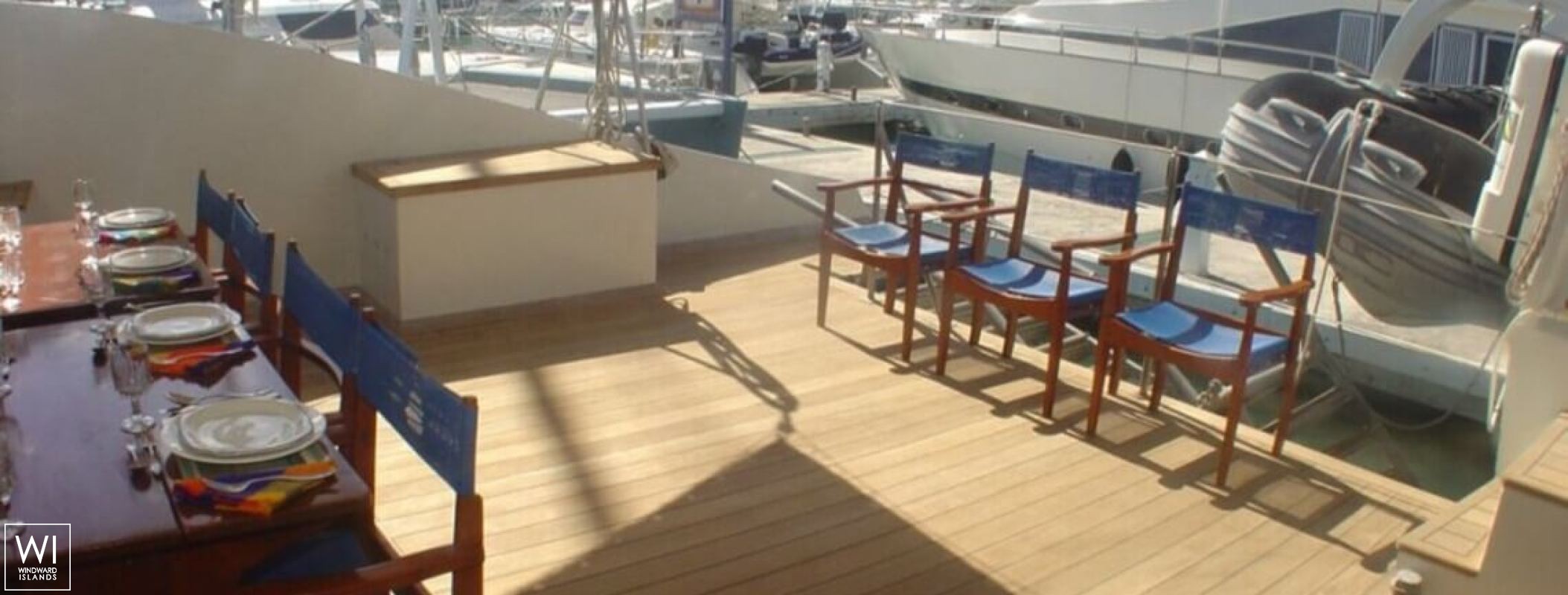 CUAN LAW   Trimaran 32M Exterior 2