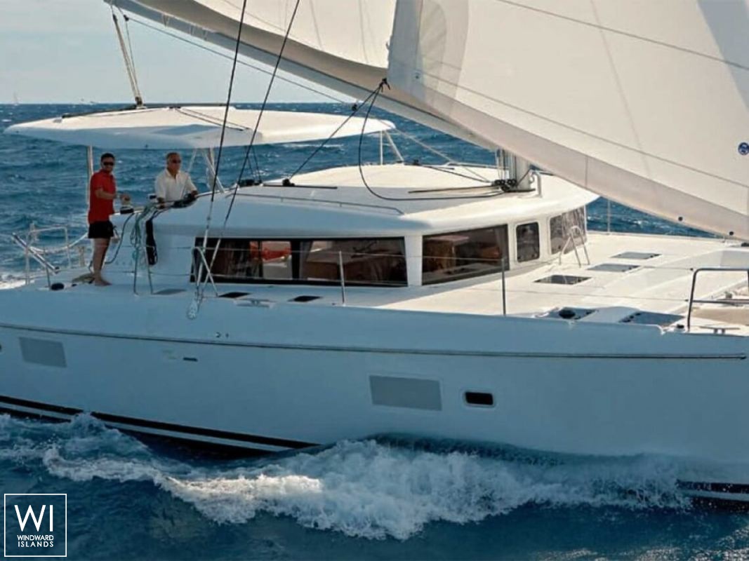 Lagoon 420 Lagoon Catamaran Exterior 2