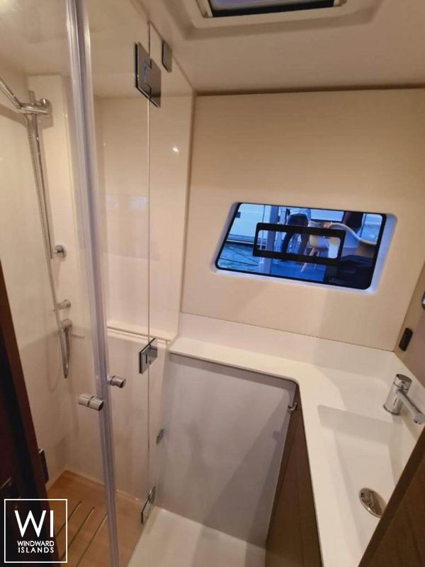 Nautitech 44 Nautitech Catamaran Interior 1