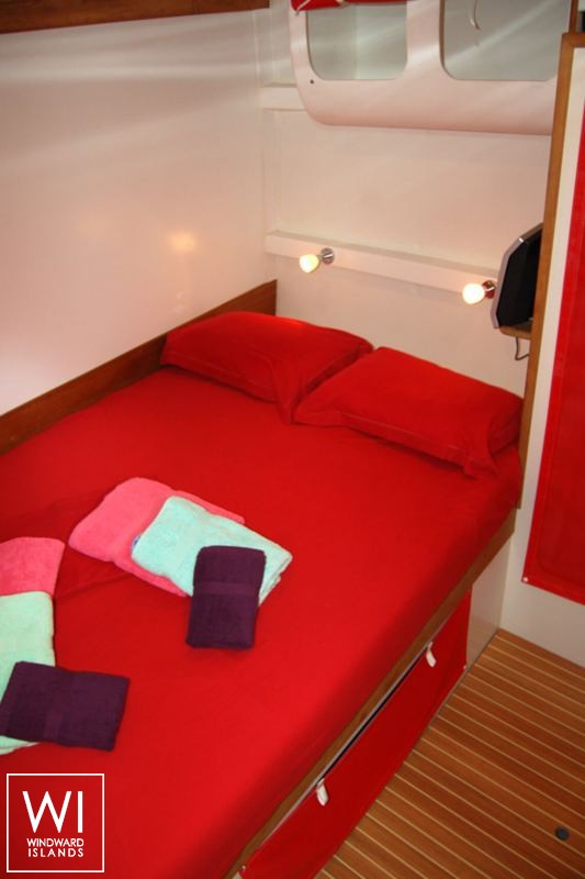 Dream 82  Catana Catamaran Poncin 82 Interior 10