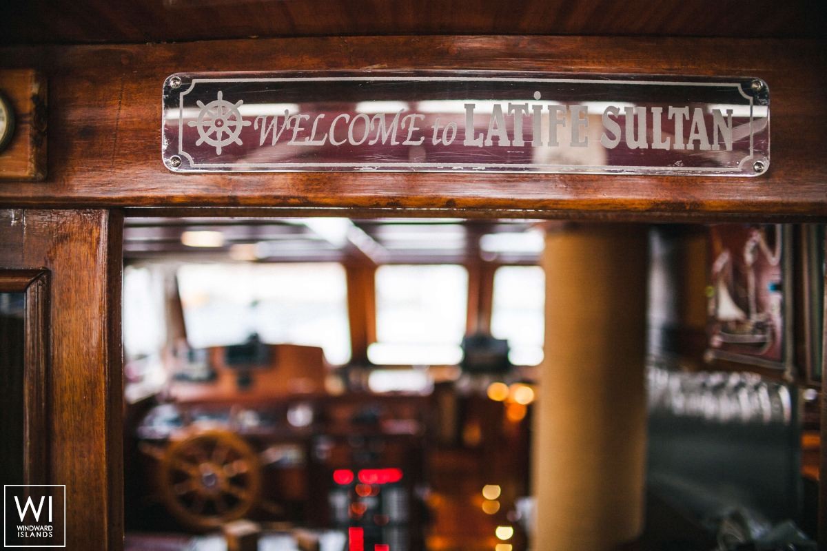 LATIFE SULTAN  Turkish Gulet Gulet ROC 24M Interior 1