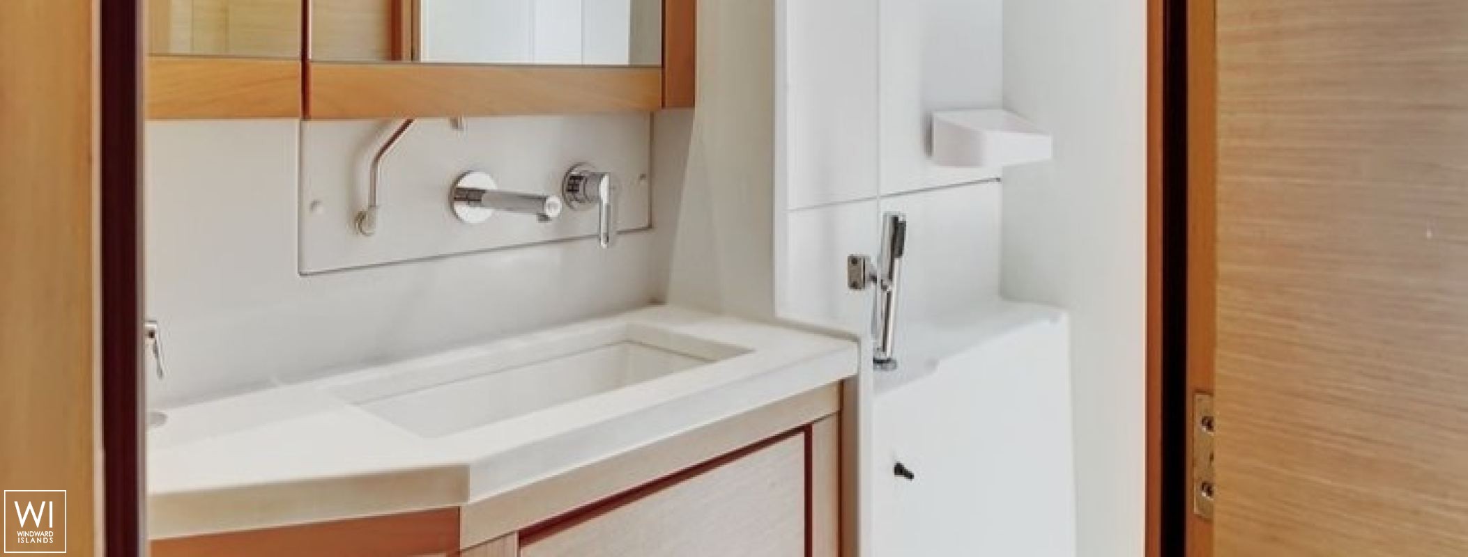 AMARI  Lagoon Catamaran Lagoon 450 Interior 22